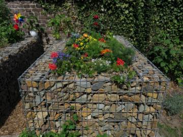 Bacs de plantation en gabions
