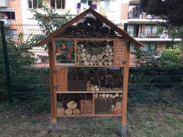 Réalisation d'abris à insectes