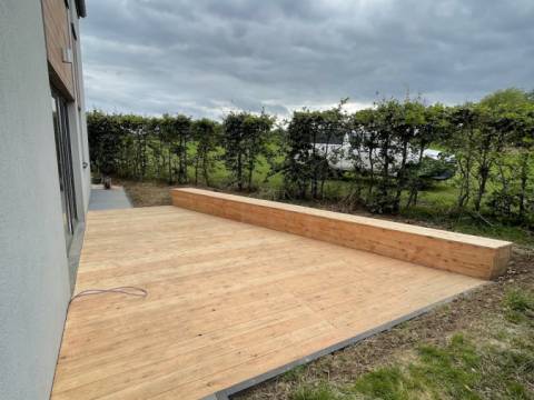 Réalisation d'une terrasse en région Hutoise